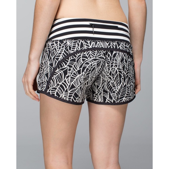 lululemon athletica Pants - Lululemon run times shorts